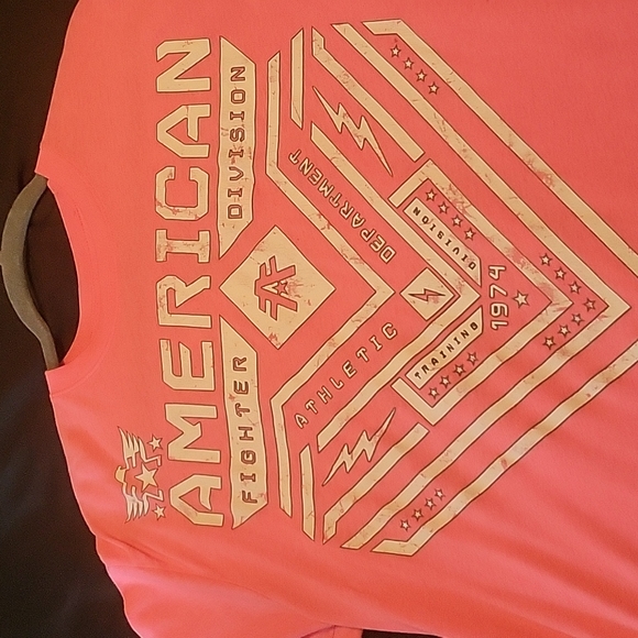 Pink American fighter ahirt - Picture 1 of 3